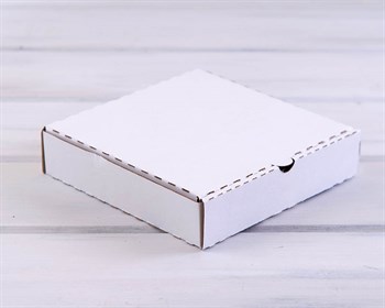 УЦЕНКА Коробка 19х19х4 см из плотного картона, белая - фото 10582
