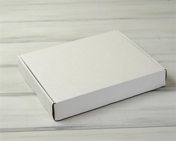 УЦЕНКА Коробка плоская 29х24х4,5 см, белая - фото 10834