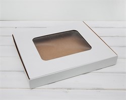УЦЕНКА Коробка плоская с окошком, 36х30,5х4,5 см, белая У0102046-УЦ