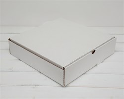 УЦЕНКА Коробка для пирога 33х33х8 см из плотного картона, белая