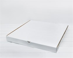 Коробка из плотного картона, 50х50х5 см, белая У0104184