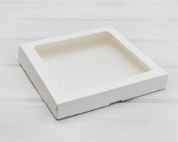 Коробка для выпечки и пирожных, 26х26х4 см, с прозрачным окошком, белая У0102125