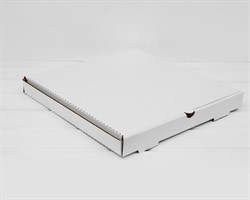 Коробка из плотного картона 37х37х4 см, белая У0104250