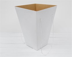 УЦЕНКА Коробка для цветов трапециевидная, низ 16 см, верх 30 см, высота 42 см, БЕЗ КРЫШКИ, белая У0110013-УЦ