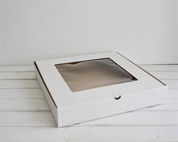 Коробка с окошком, 41х41х7 см, белая У0102146