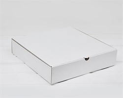 УЦЕНКА Коробка из плотного картона 31х31х7 см, белая У0104249-УЦ