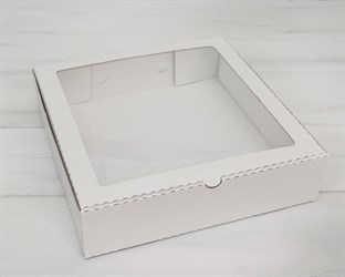 Коробка с окошком, 28х28х7 см, белая У0102020