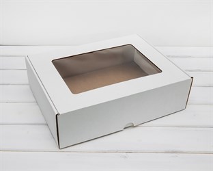 Коробка с окошком, 35х26,5х10 см, из плотного картона, белая