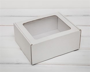 Коробка с окошком, 19х16х8,5 см, из плотного картона, белая