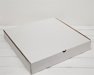Коробка из плотного картона 41х41х7 см, белая
