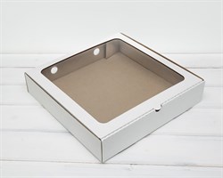 Коробка с окошком, 30х30х6 см, белая У0102085