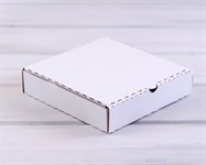 Коробка 19х19х4 см из плотного картона, белая У0104020