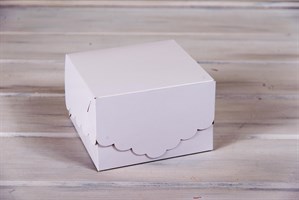 Коробка для капкейков/маффинов на 4 шт, с кружевом, 17х17х11 см, белая