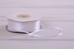 Лента атласная, 3 мм, белая, 91 м У0530016-Б