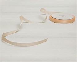 Лента атласная, 10 мм, светло-персиковая, 45 м У0505005-Б
